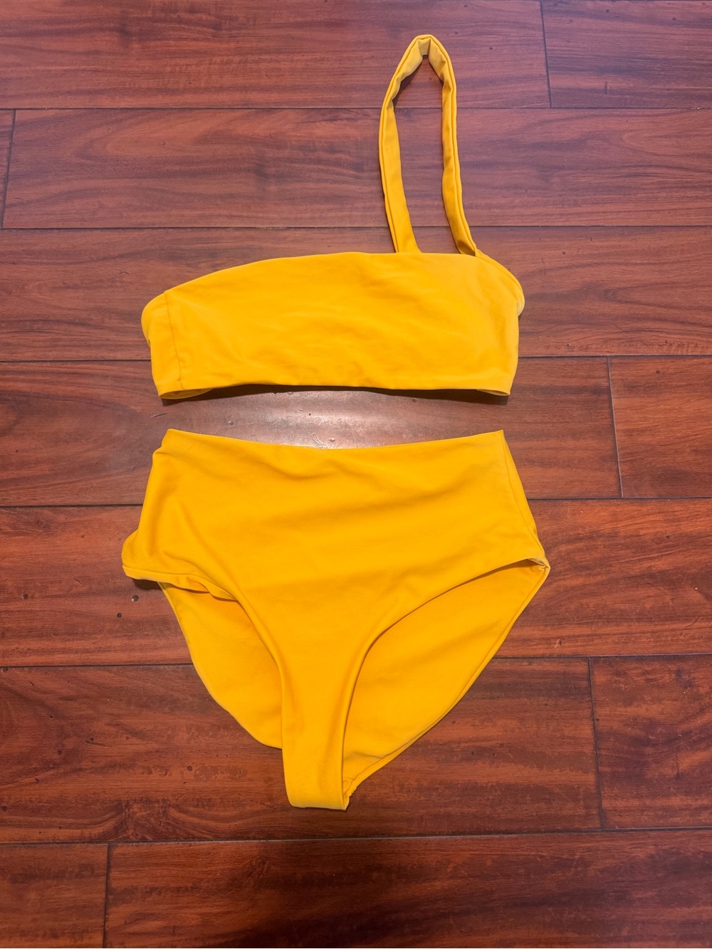 Jade Mustard One-Shoulder High-Waist Bikini set - Picture 3 of 7